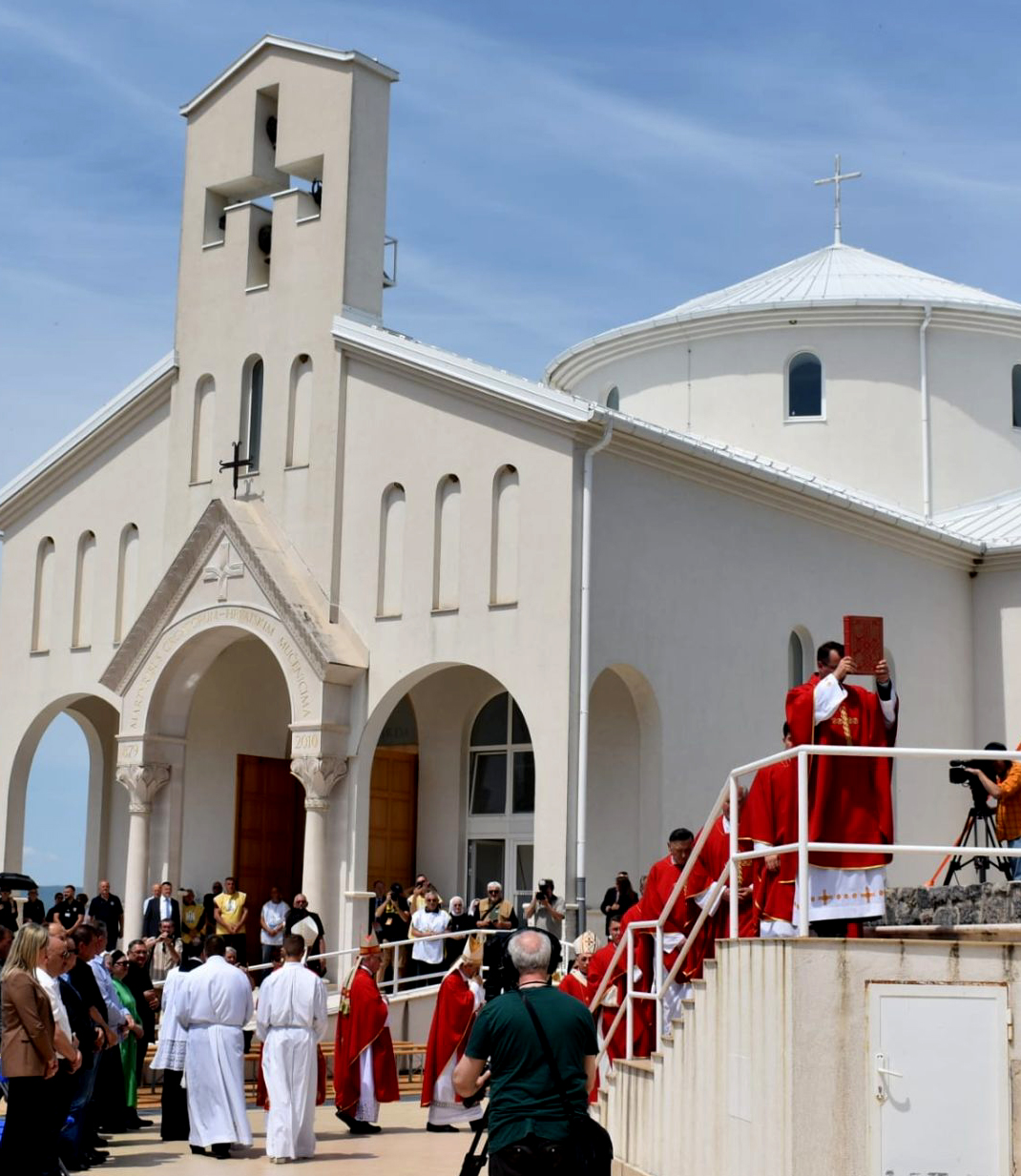 Misno slavlje na Udbini kod Crkve hrvatskih mučenika                                                                                                                                                                                                      